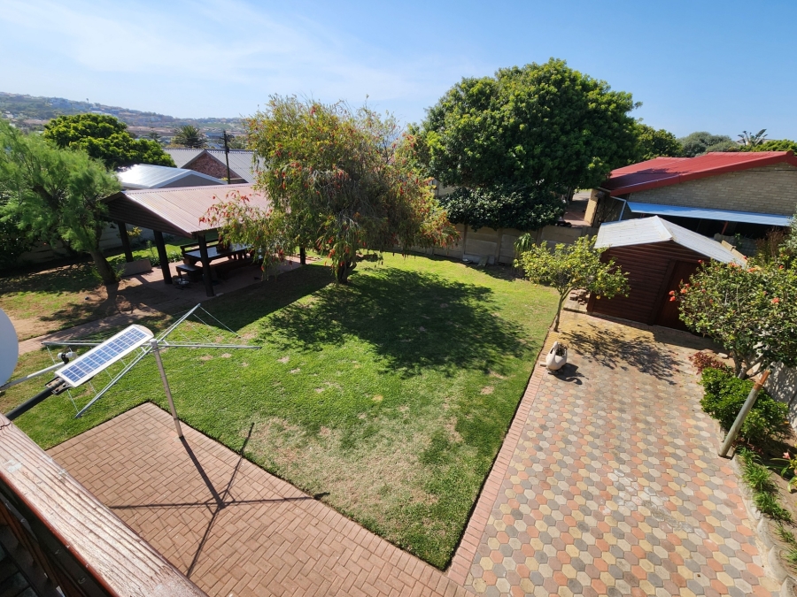 4 Bedroom Property for Sale in Bayview Western Cape